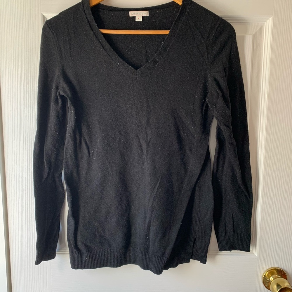 Gap maternity sweater